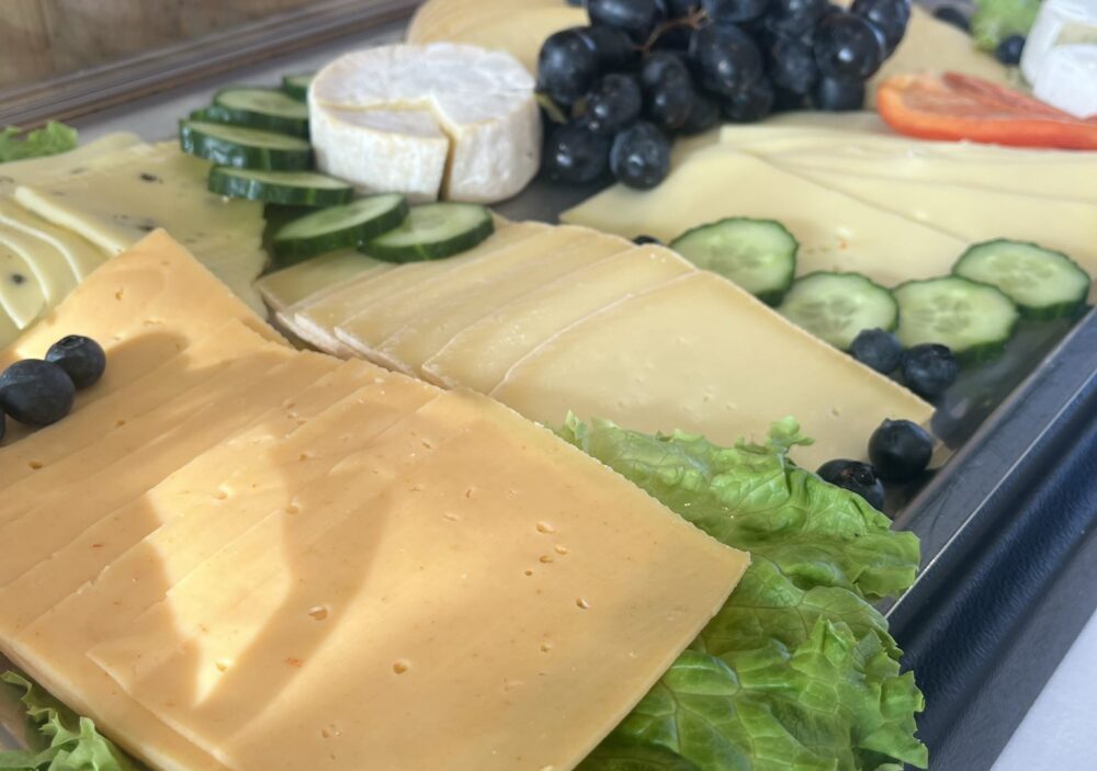 Käse beim Frühstücksbuffet LebensArt